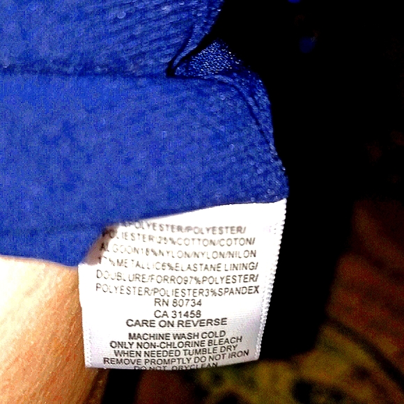 BCBG MAXAZRIA NAVY BLUE PLUNGE BACK SHORT HALTER DRESS, CRISS.CROSS BACK-EUC-XS - Picture 7 of 8